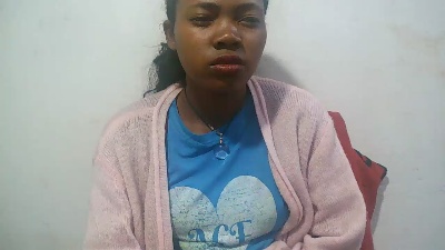 Sandratriniaina live cam on Cam4