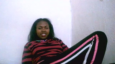 Sandratriniaina live cam on Cam4