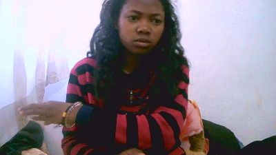 Sandratriniaina live cam on Cam4