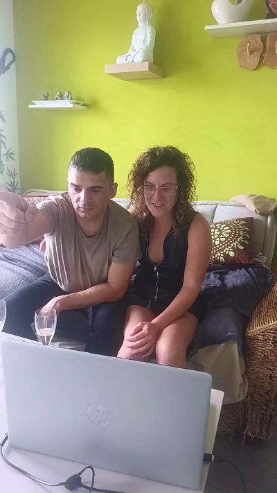 Sandrazook live cam on Cam4