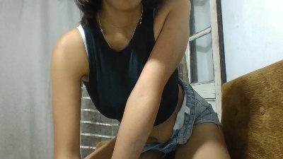 Sandrinah07 live cam on Cam4
