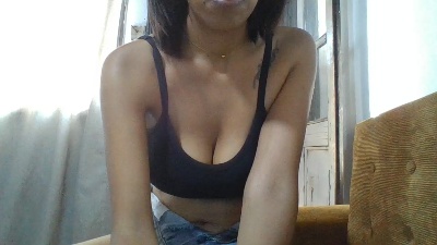 Sandrinah07 live cam on Cam4