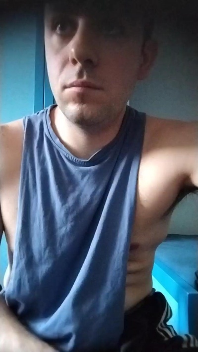Sandruzzu live cam on Cam4