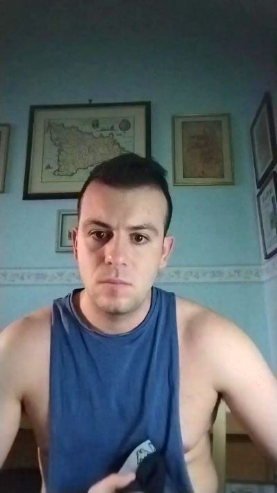 Sandruzzu live cam on Cam4