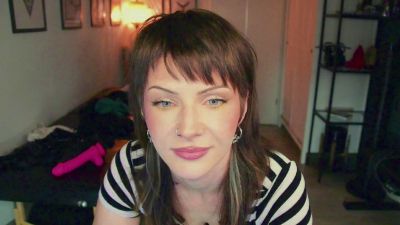 SandySUN live cam on Cam4