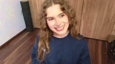 SandyWyatt live cam on Cam4