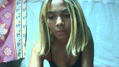 Saniahx webcam mulher ao vivo de Madagascar