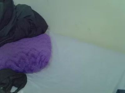 Sansa_s live cam on Cam4