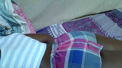 Sansa_s live cam on Cam4