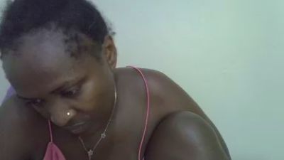 Sansa_s live cam on Cam4