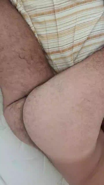SantaDom live cam on Cam4