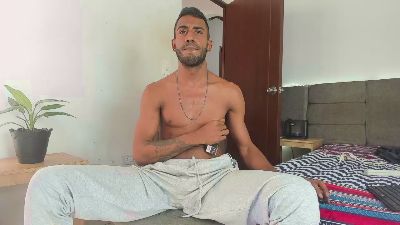 Santho_rpo live cam on Cam4