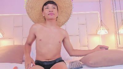 SantiDiazz live cam on Cam4