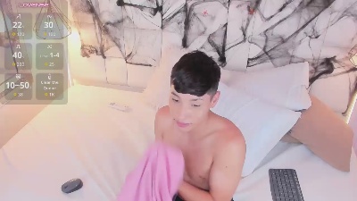 SantiDiazz live cam on Cam4
