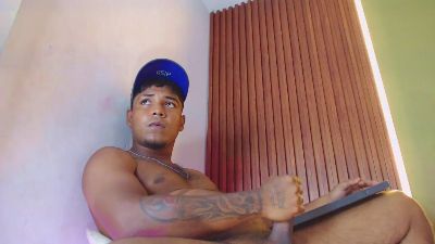 Santiago_Draco live cam on Cam4
