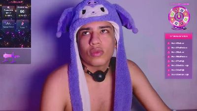 Santiago_foxx live cam on Cam4