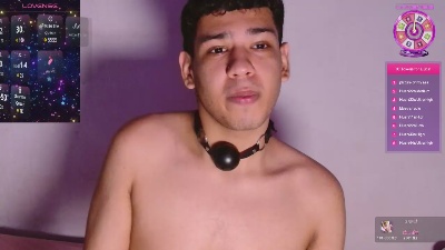 Santiago_foxx live cam on Cam4