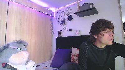 Santiago_xhot live cam on Cam4