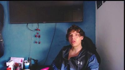 Santiago_xhot live cam on Cam4