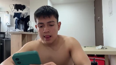 Santiagomg_ live cam on Cam4