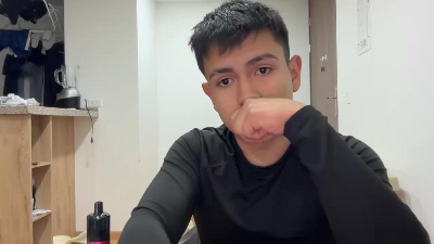 Santiagomg_ live cam on Cam4