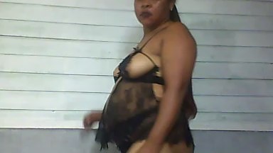 Sanyolah live cam on Cam4