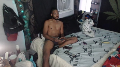 Saphjames live cam on Cam4
