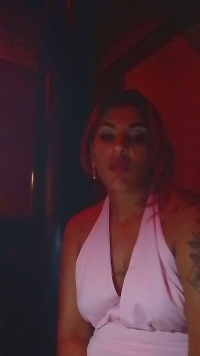 Sara95 live cam on Cam4