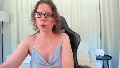 SaraDesireXO live cam on Cam4