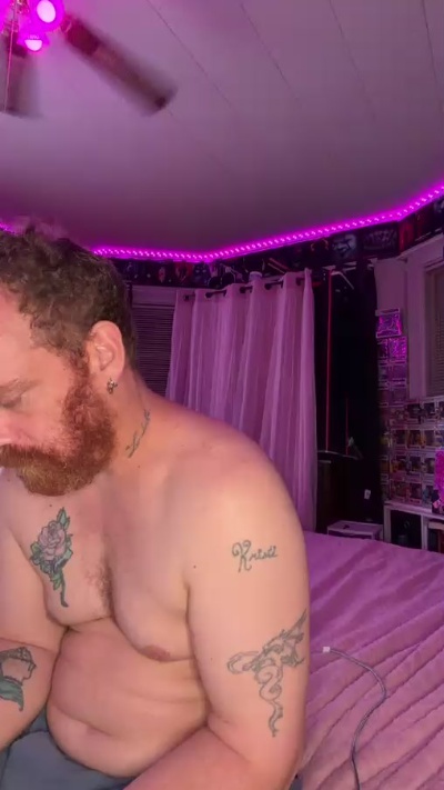 SaraLaw22 live cam on Cam4