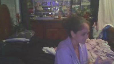 SaraLaw22 live cam on Cam4