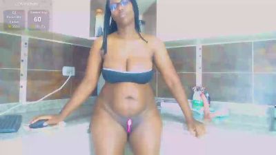 SaraMarks live cam on Cam4