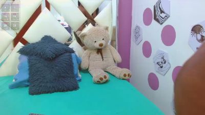 SaraMarks live cam on Cam4