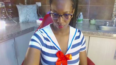 SaraMarks live cam on Cam4