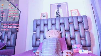 SaraMarks live cam on Cam4
