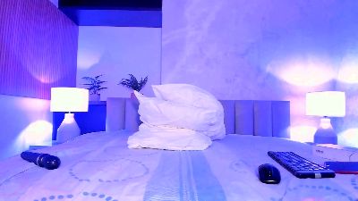 Sara_Myers live cam on Cam4