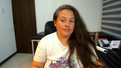 Sara_Thonson_ live cam on Cam4