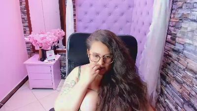 Sara_Thonson_ live cam on Cam4