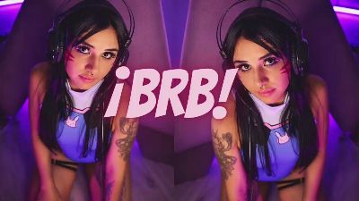 Saraa_More live cam on Cam4