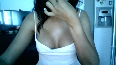 Saraaa96 live cam on Cam4