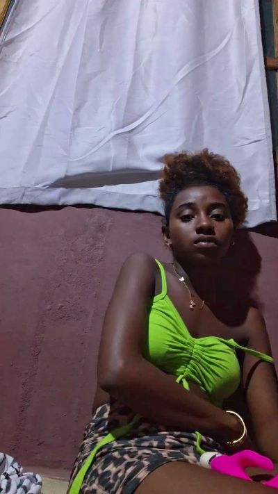 Sarah03x webcam femeie live din Germania