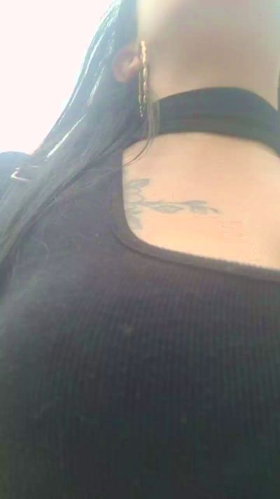 SarahRusso live cam on Cam4