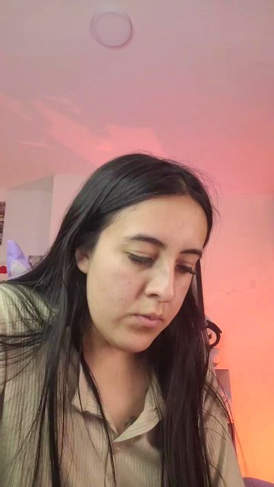 SarahRusso live cam on Cam4