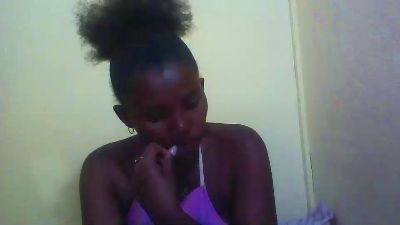 Sarahs25 webcam