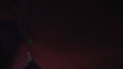 Sarahsquirts2 live cam on Cam4