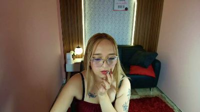 Saraross1 live cam on Cam4