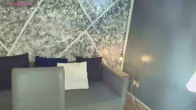 Saraross1 live cam on Cam4