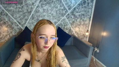 Saraross1 live cam on Cam4