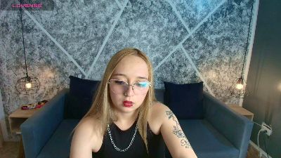 Saraross1 live cam on Cam4