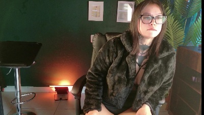 Saratrita97 live cam on Cam4